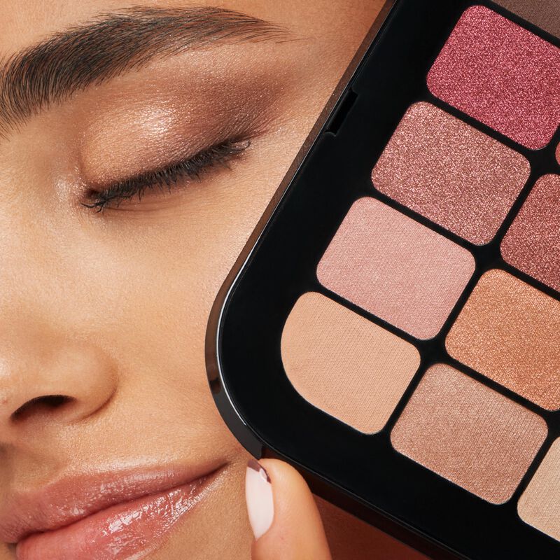 Paleta De Sombras De Ojos Kiko Master 02 Con 15... image number null