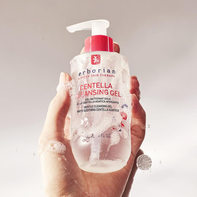 Gel Limpiador Facial Calmante Erborian Centella... image number null