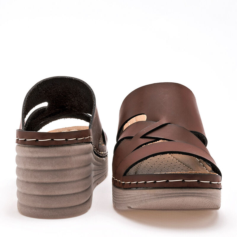 Flexmas Sandalia para mujer caf&eacute; image number null