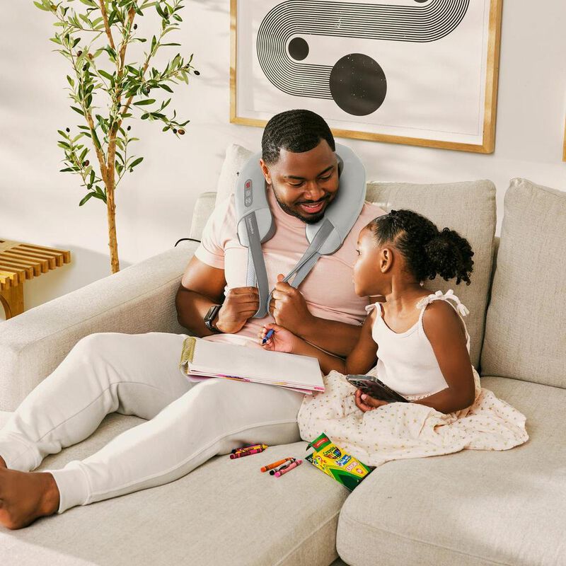 Masajeador de Cuello Homedics Shiatsu y Vibraci... image number null