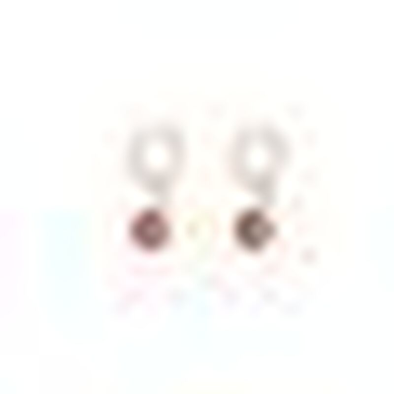 Juego ojitos rojos que incluye aretes colgantes... image number null