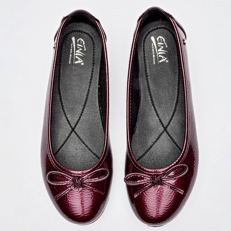 Etnia Balerina para mujer vino image number null