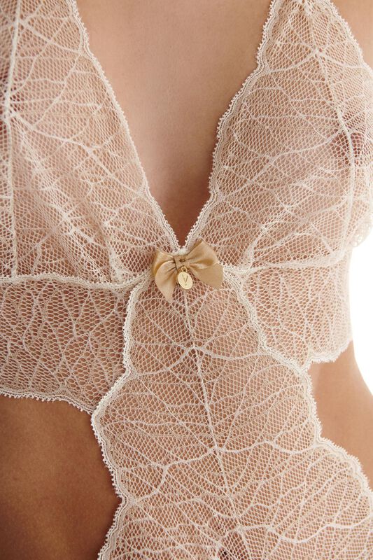 Sydney Body Double Marfil Talla: S image number null