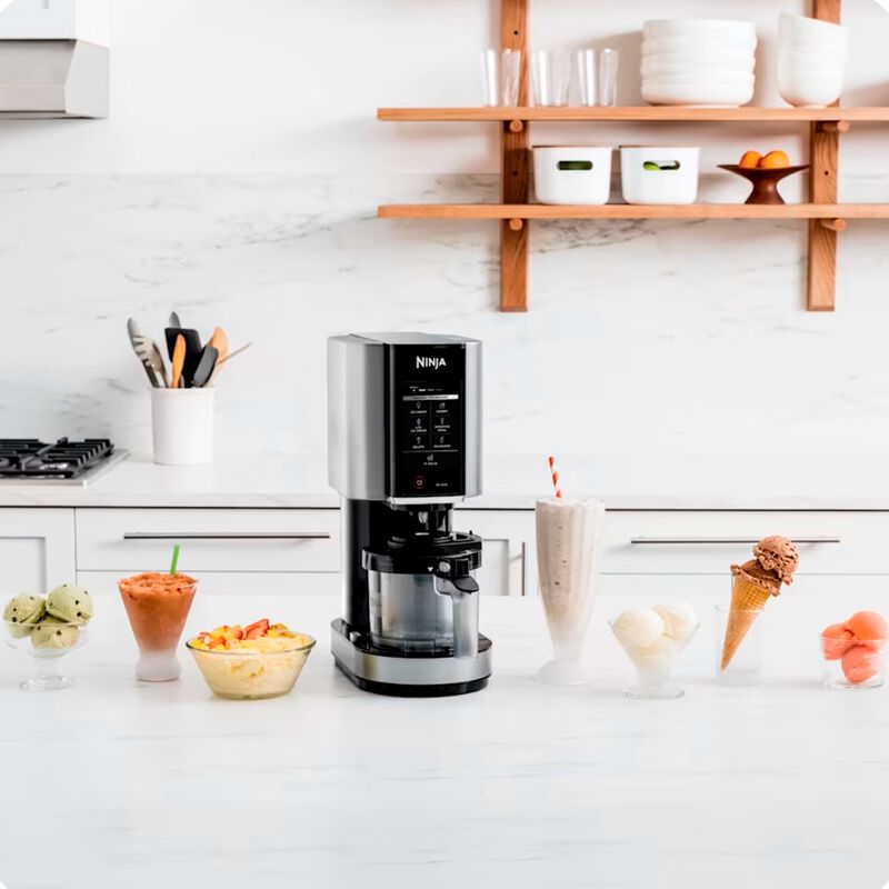 Ninja CREAMi M&aacute;quina para hacer helados con (2)... image number null