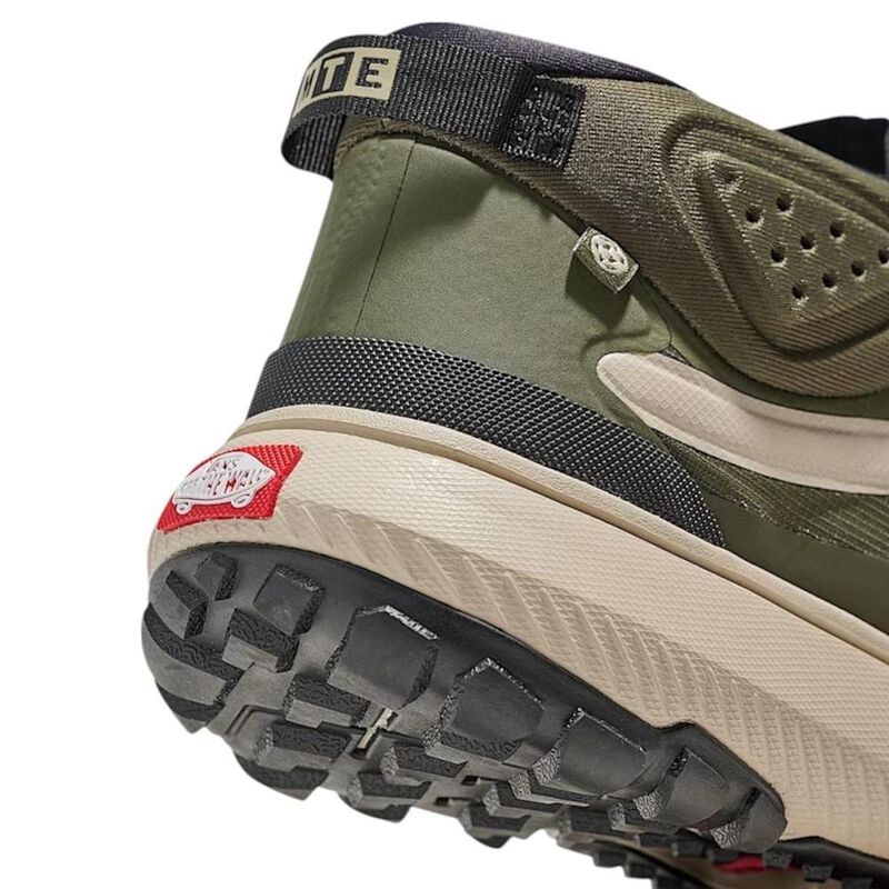 Tenis Vans Mte Crosspath Mid Para Hombre image number null