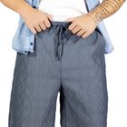 Short Hombre Casual Cintura Ajustable Detalles Texturizados SH-060 Gris Oscuro Dise&ntilde;o Moderno