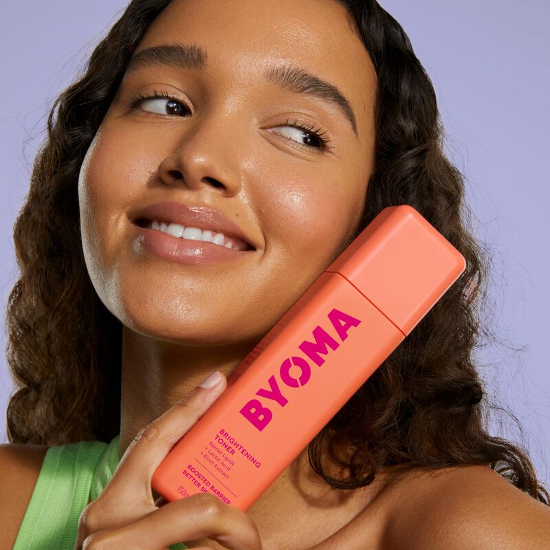 T&oacute;nico Iluminador Byoma, Exfoliante Suave Con L... image number null