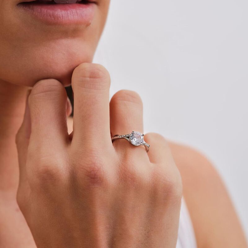 Anillo De Compromiso Luckyly Maren Acabado Bril... image number null