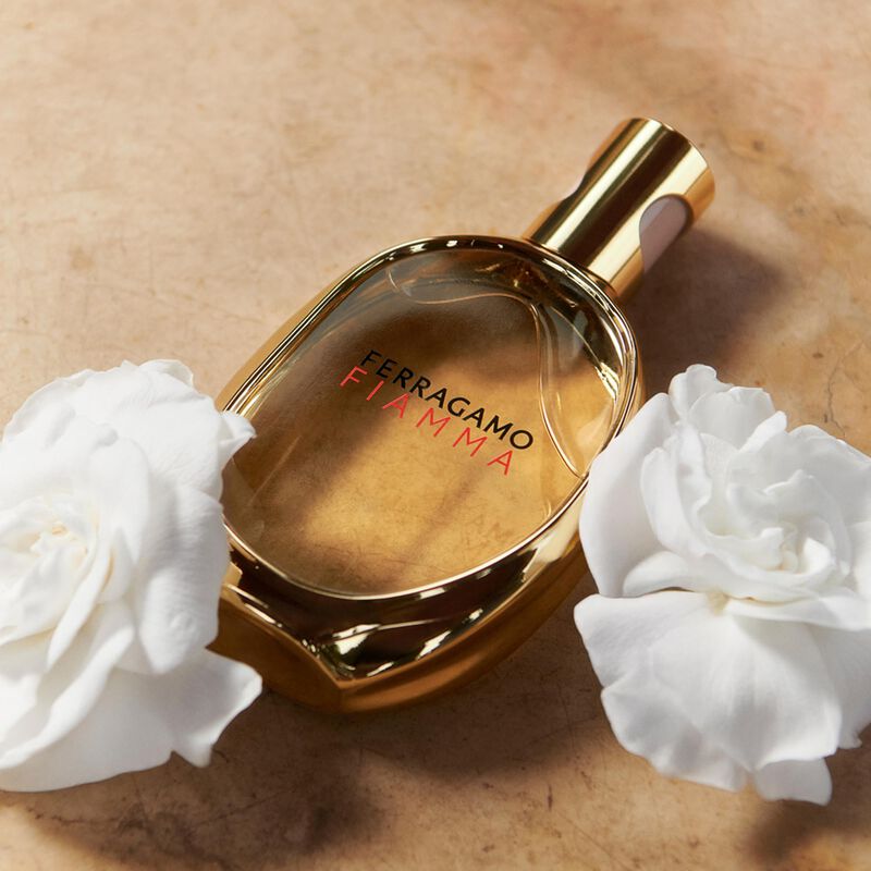 Perfume Ferragamo Fiamma Eau De Parfum En Aeros... image number null