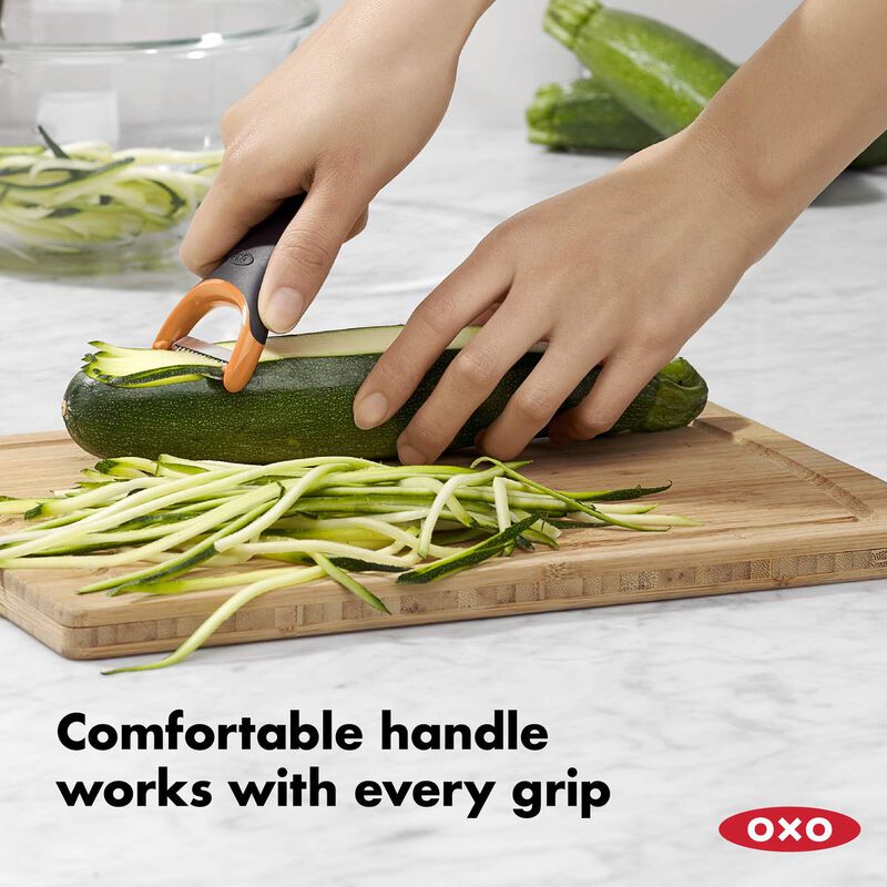 Pelador OXO Good Grips Julienne Prep de Acero I... image number null