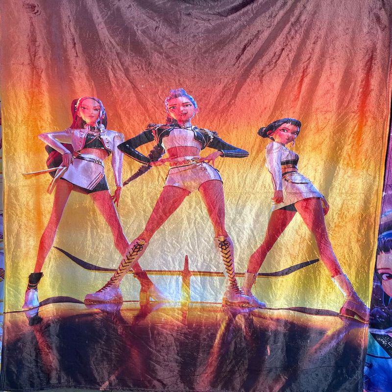 Exclusiva! Cobija Frazada Ultra Suave K-Pop Dem... image number null