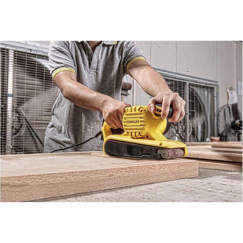 Lijadora Banda Stanley SB90 3x21" 900W Industri... image number null