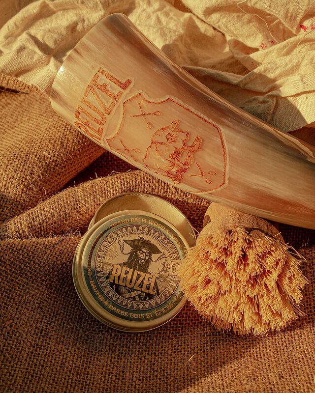 B&aacute;lsamo Para Barba Reuzel Wood & Spice Scent 38... image number null