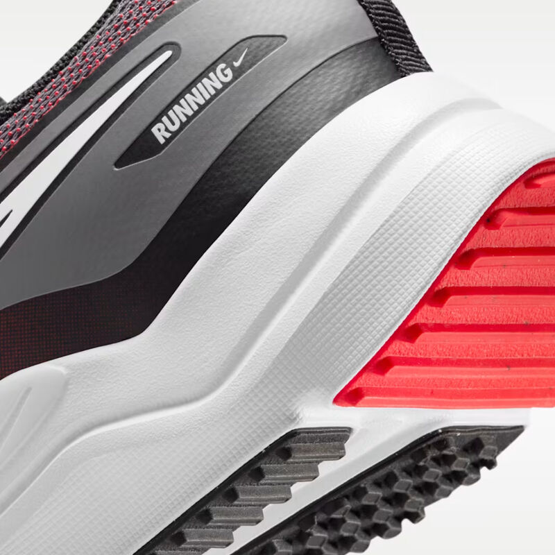 Tenis Deportivo Nike Cosmic Runner HM4402-012 image number null