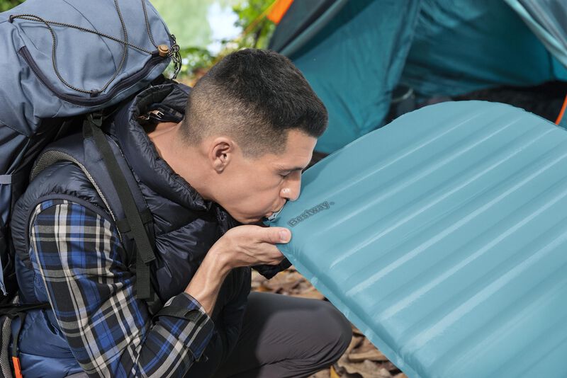 &nbsp;Colchoneta para acampar 1.83mx51cmx5.1cm infla... image number null