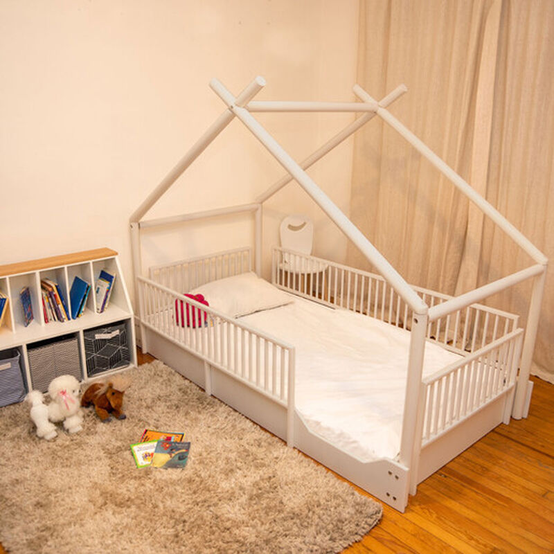 Cama Moderna Montessori de Madera con Barandale... image number null