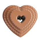 Caramelo Bakeware Nordic Ware Fundido En Forma De Coraz&oacute;n Escalonado, 12 Tazas