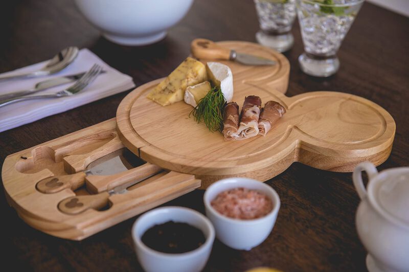 Set De Tablas Para Quesos Picnic Time Disney Co... image number null