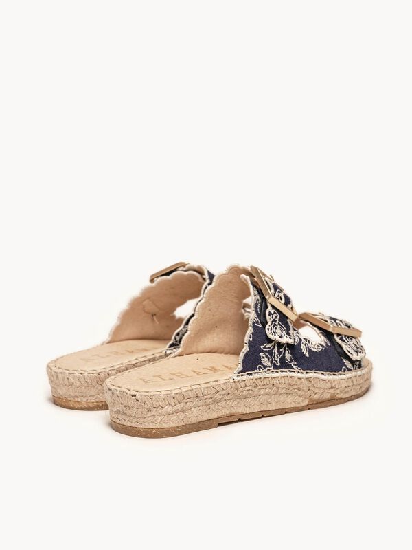 Girasol Bio Vaquero Bordado Marino image number null