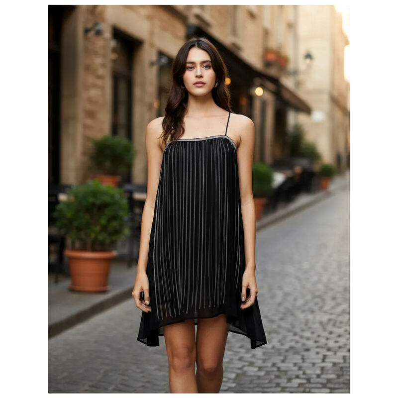 Mini Vestido  Vaporoso Tiras Metálicas Fiesta M... image number null