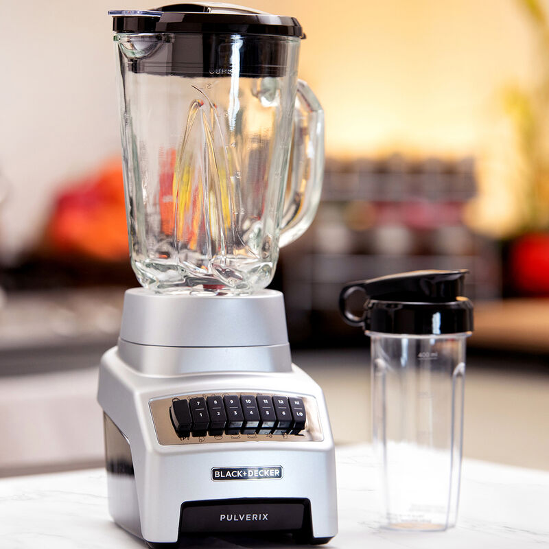 Licuadora B+D 12 Vel Vaso de Vidrio 1.5L con Va... image number null