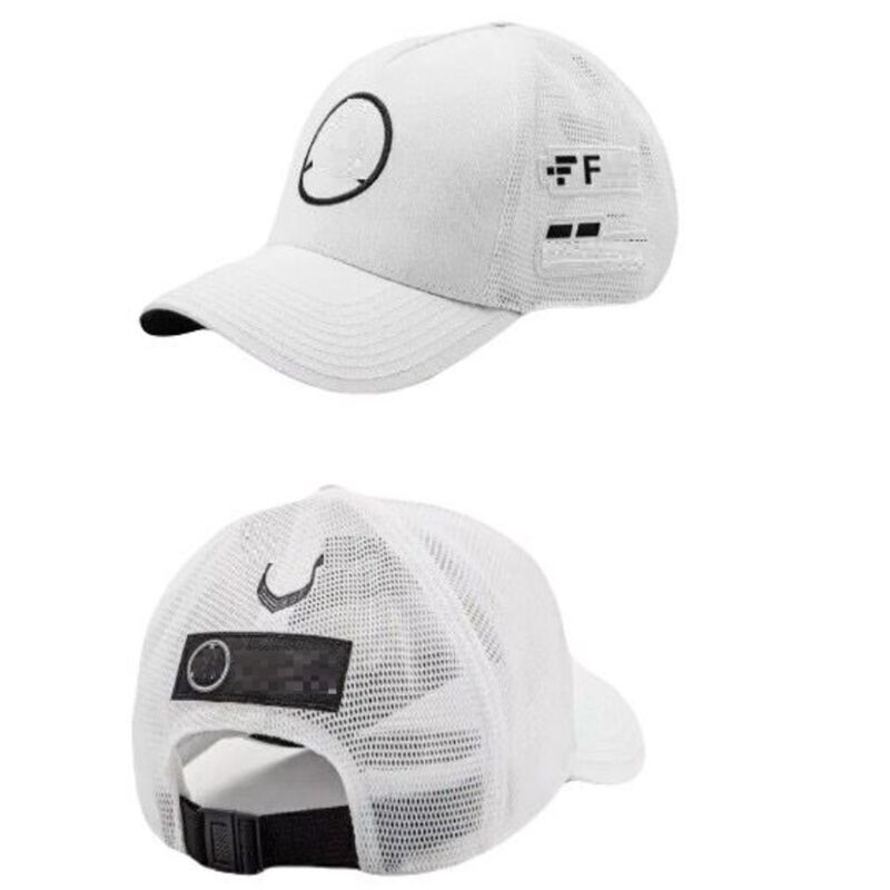 Formidable! Gorra Trucker Mercedes Lewis Logo B... image number null