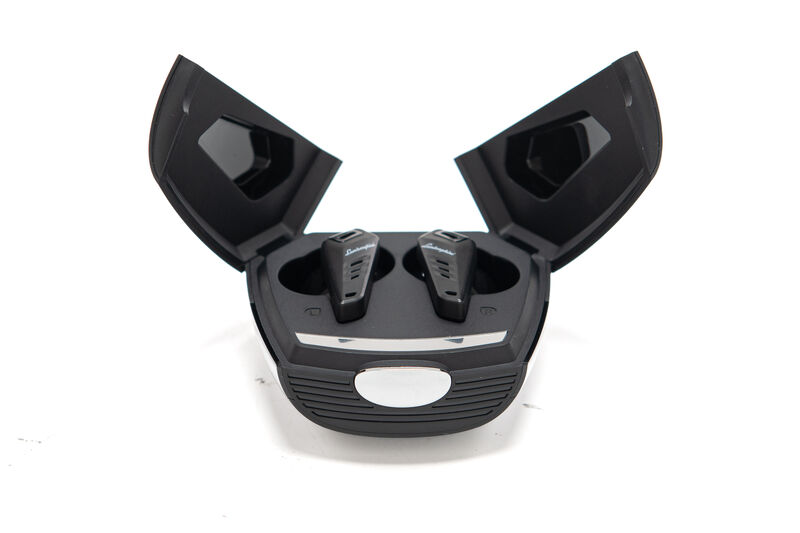 AUDIFONOS BT HURACAN 700 NEGROS image number null