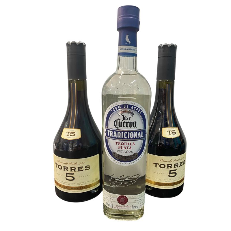 2 Botellas Brandy Torres 5 700 ml + 1 Botella T... image number null