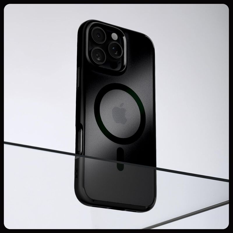 Funda Spigen Ultra Hybrid Magfit Para Iphone 16... image number null