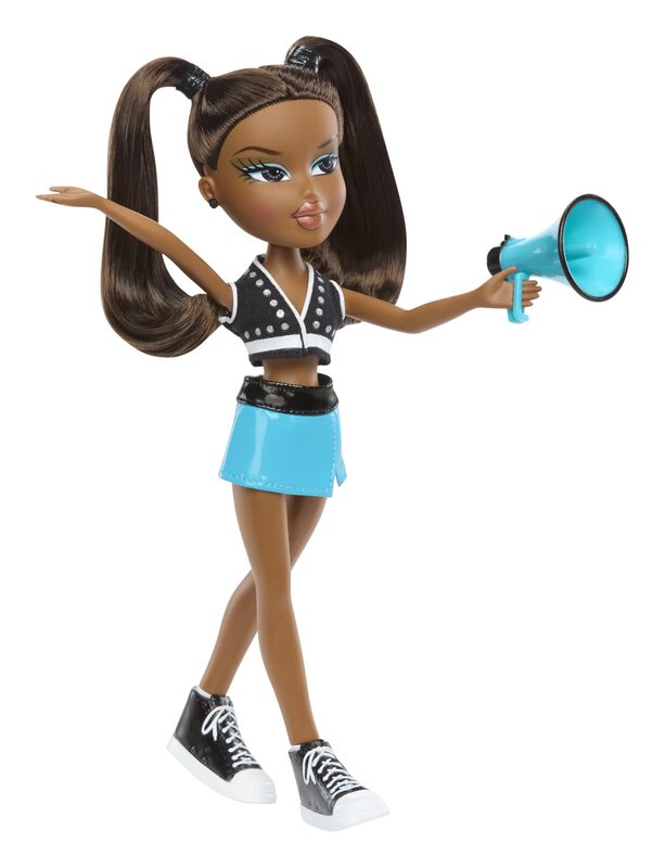 Mu&ntilde;eca De Moda Bratz Play Sportz Sasha Con Acce... image number null