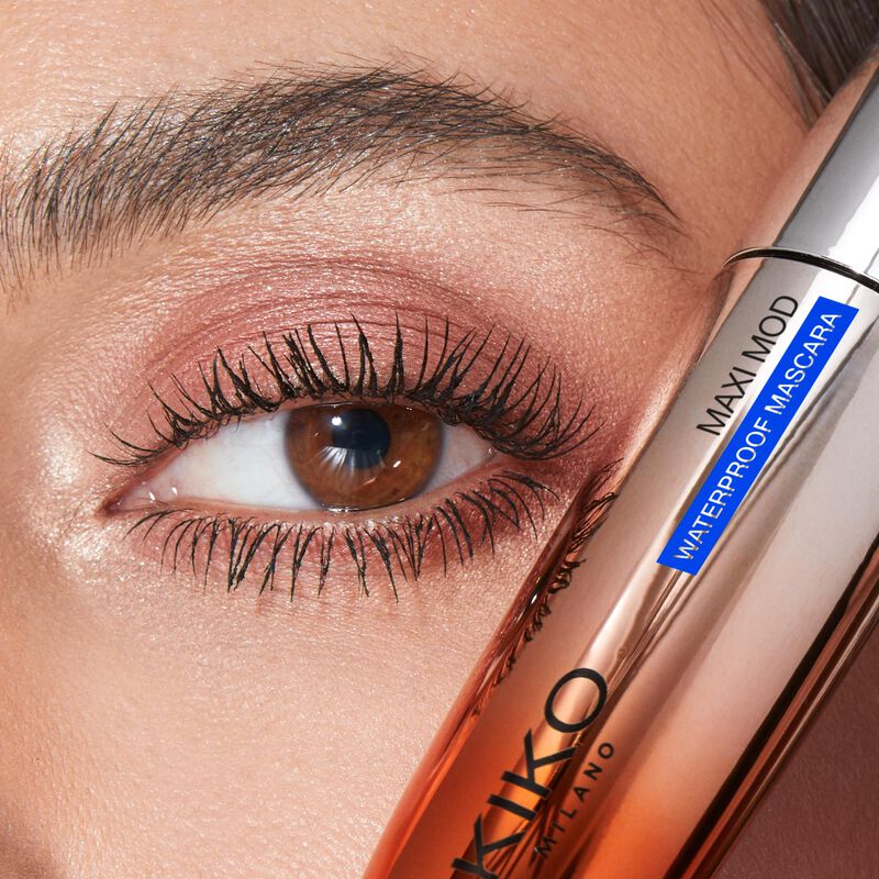M&aacute;scara De Pesta&ntilde;as Kiko Milano Maxi Mod Imperm... image number null
