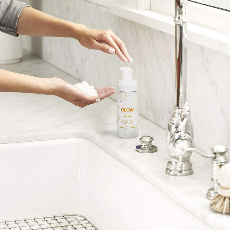 Espuma Antibacterial Glow Big 160 ml image number null