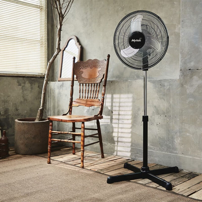 Ventilador De Pedestal Mytek 3369 16" Aspas Met... image number null