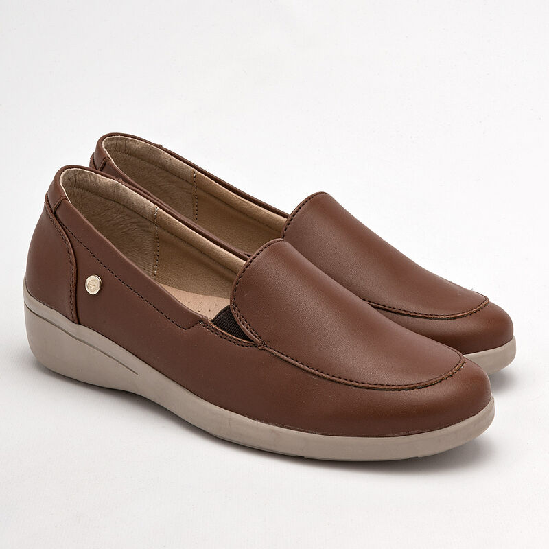 Etnia Zapato de horma c&oacute;moda para mujer camel image number null