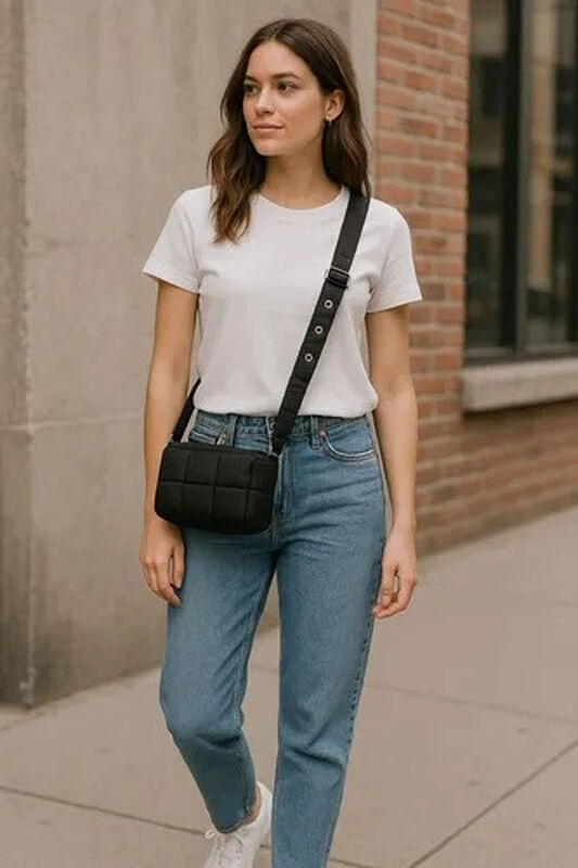 Bolso Urbano Negro Correa Ajustable image number null