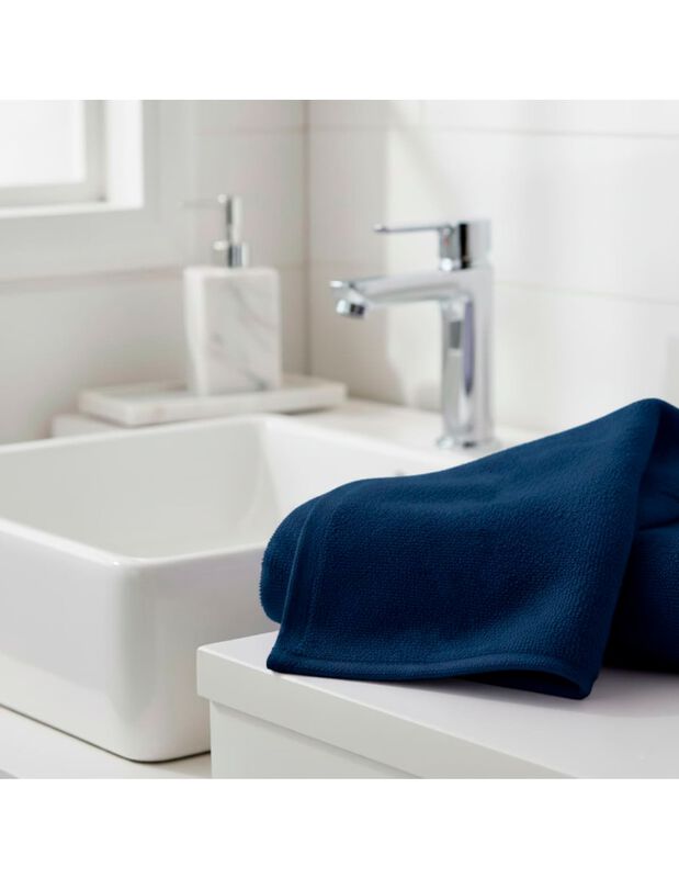 Toalla de Medio Ba&ntilde;o L&iacute;nea SPA, Extra Suave y A... image number null