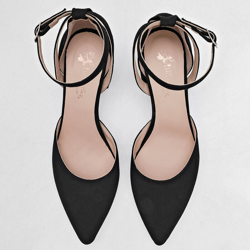 Mary Cecy Zapatilla para mujer negro image number null