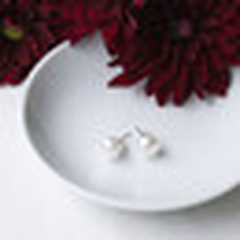 Aretes con Poste de Perla Mediana image number null