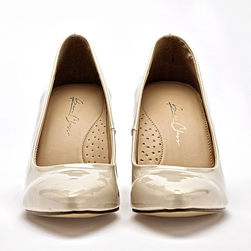 Been Class zapatilla  para mujer beige charol c... image number null