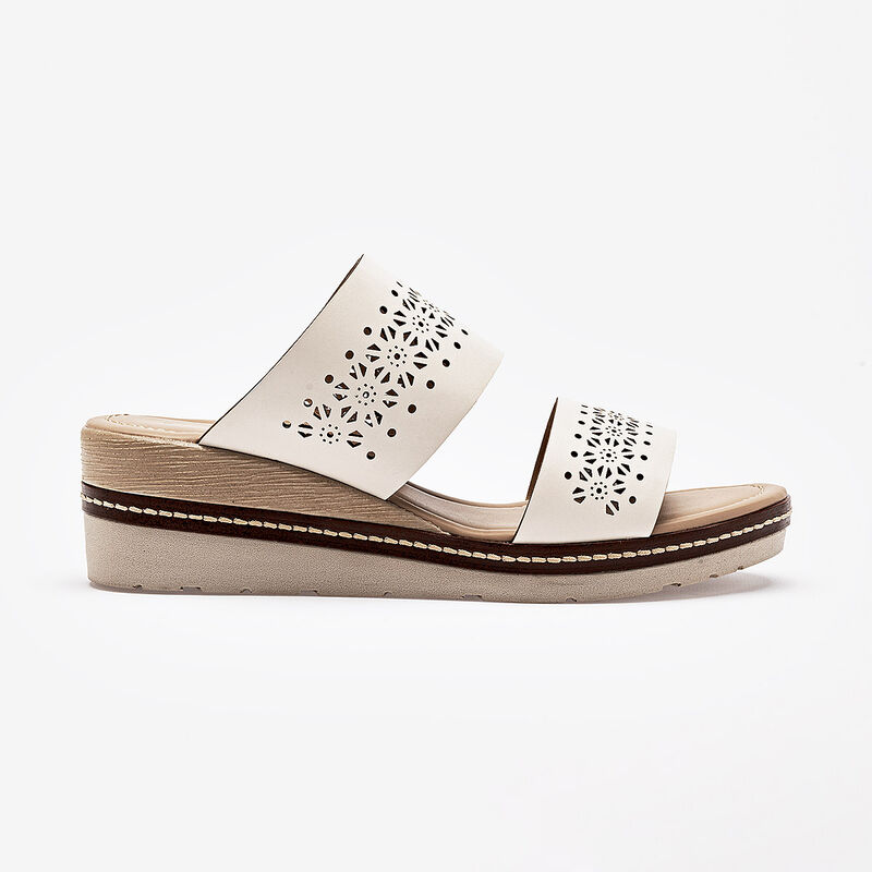 Been Class sandalia piso para mujer latte cod 1... image number null