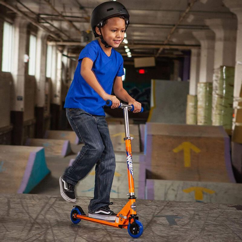 Huffy Star Wars Chewbacca - Scooter en línea pl... image number null