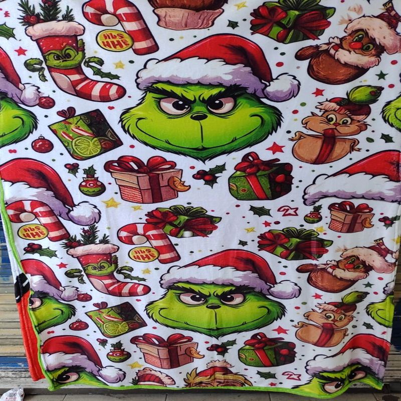 Exclusiva! Cobija Frazada Ultra Suave Grinch Co... image number null