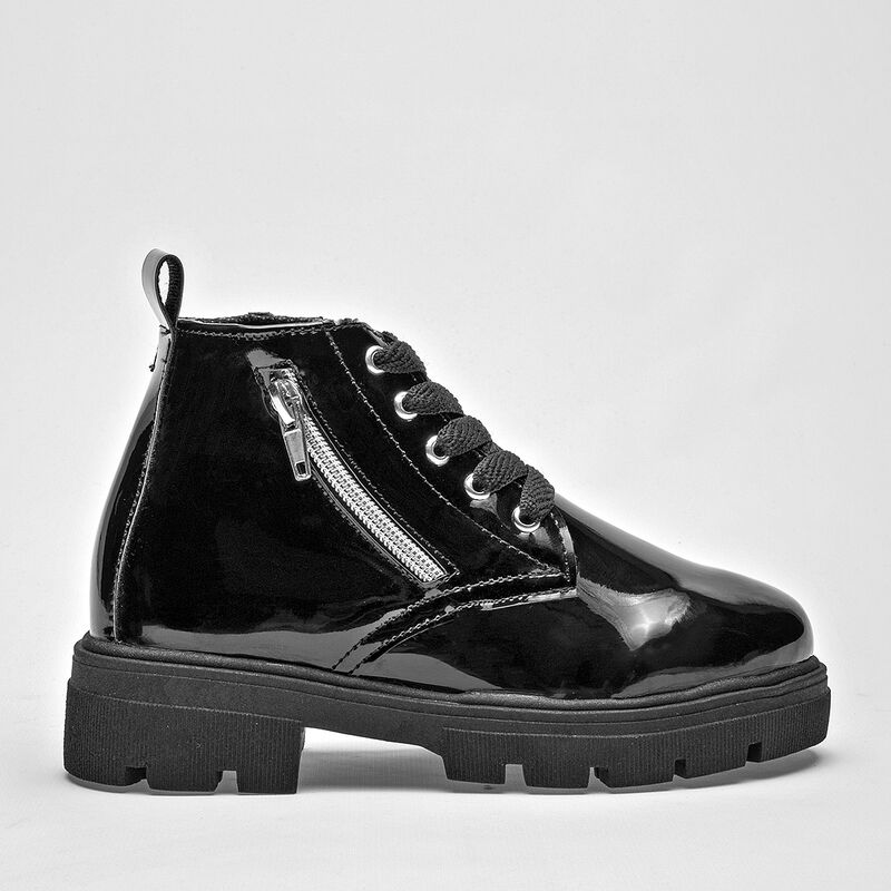 Queen Botín para niña. Negro charol image number null