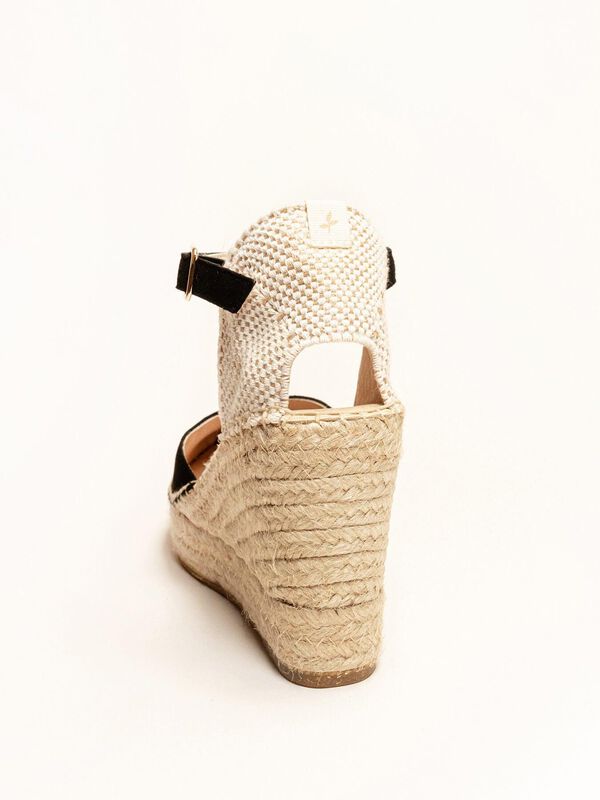 Alpargata Cu&ntilde;a Alta Jara en Ante Negro image number null