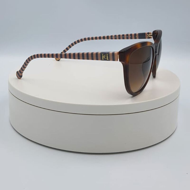 Lente Solar Carolina Herrera 100% Proteccion Uv... image number null