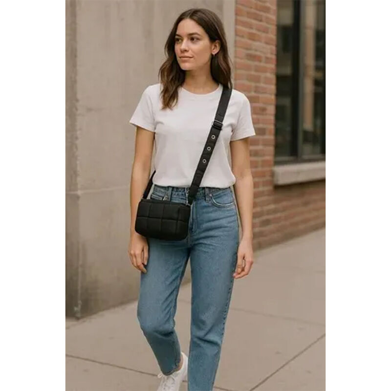 Bolso Urbano Negro Correa Ajustable image number null