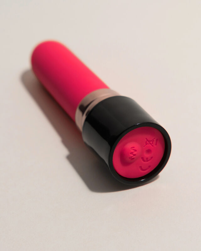 Bala Vibradora Brit con Forma de Labial image number null