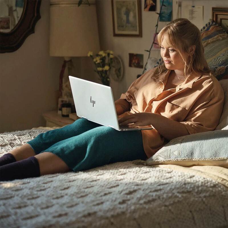 Laptop HP ENVY 360º 14" Core i5 Touch 8GB 512Gb... image number null