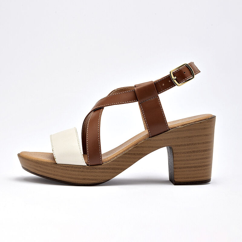 Gilardi zapatilla abierta para mujer camel latt... image number null