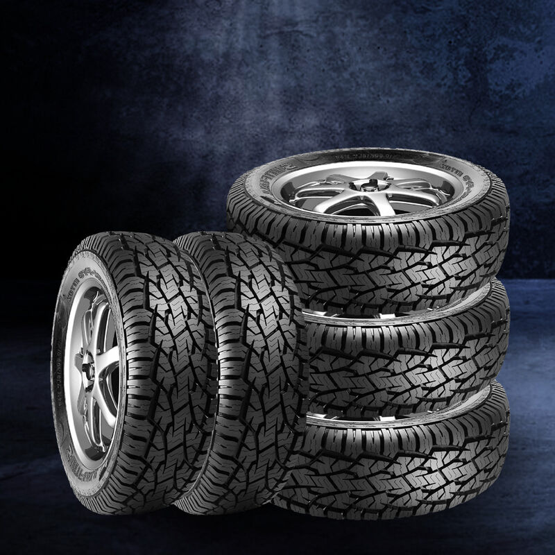 Llanta LT235/85R16 120/116R Sunfull Mont-Pro AT... image number null
